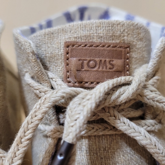 Toms shoes 6.5 US - Picture 3 of 8